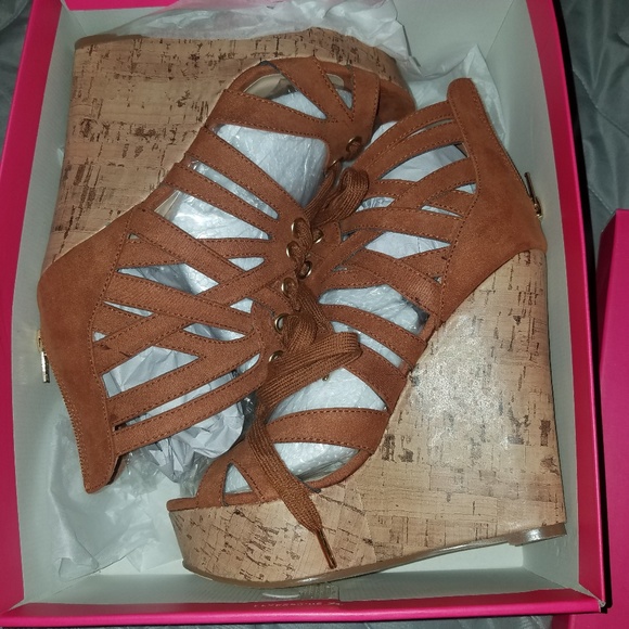 Jayden Wedges 7.5 - Picture 5 of 5